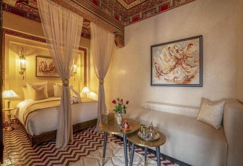 اتاق سوپریور سه تخته, Riad Almisk