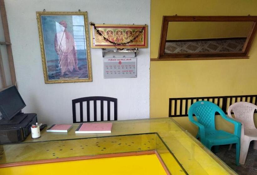 三人经典房间, Oyo Sathya Residency