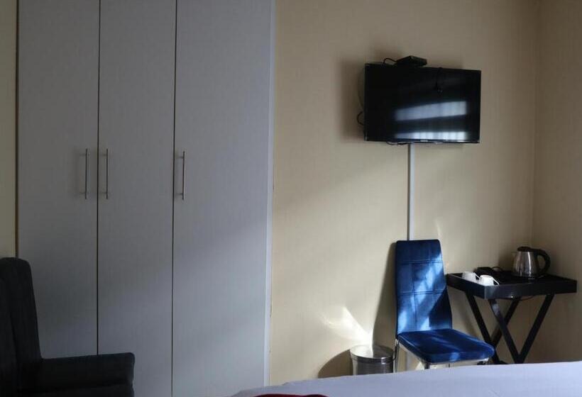 Номер Стандарт, Kwazikode Guesthouse
