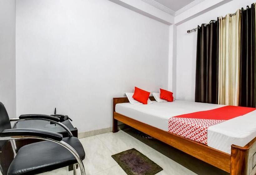 اتاق استاندارد, Oyo Flagship Hotel Capital Hill
