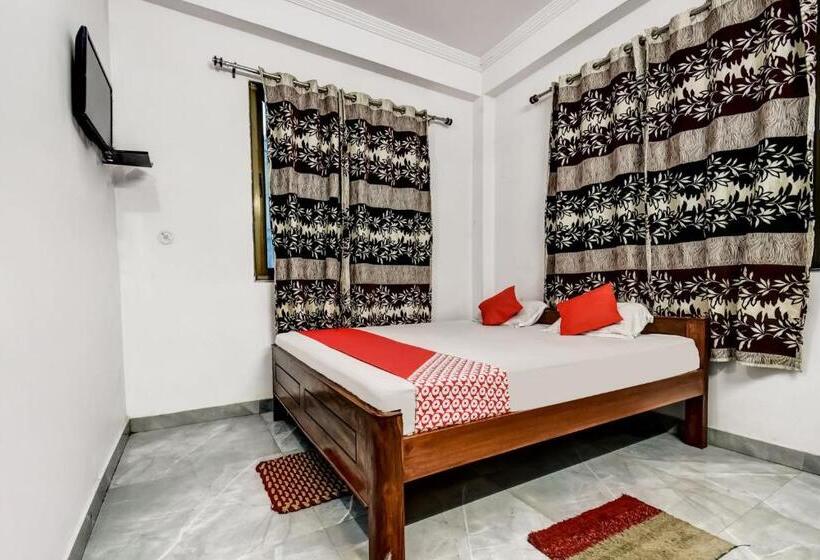 اتاق استاندارد, Oyo Flagship Hotel Capital Hill