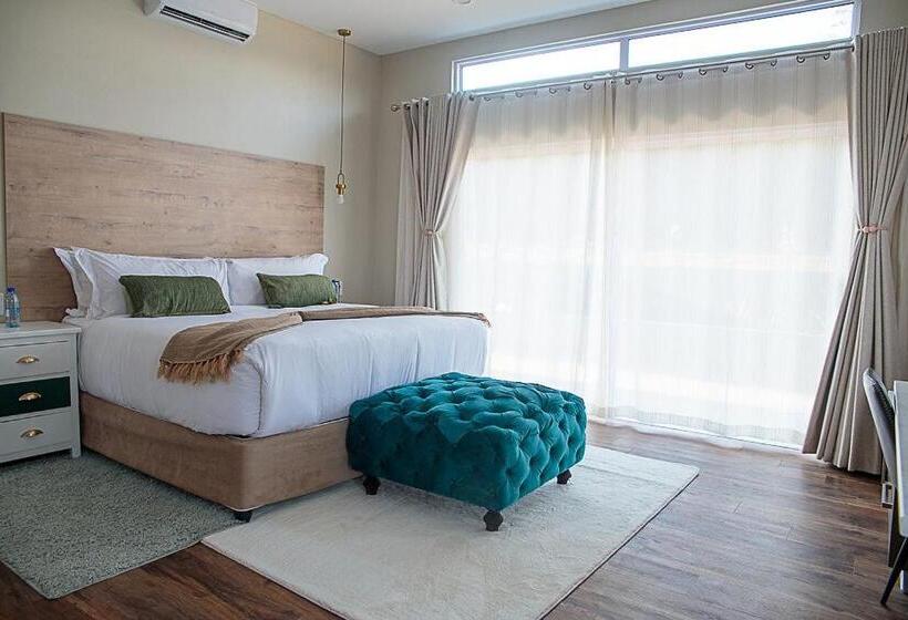 Вилла Deluxe 1 Спальня, Lilitha Boutique Hotel East London
