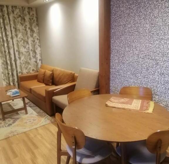 سوئیت با تخت بزرگ, Sunny Lakes Resort , Revira Plus Apartment
