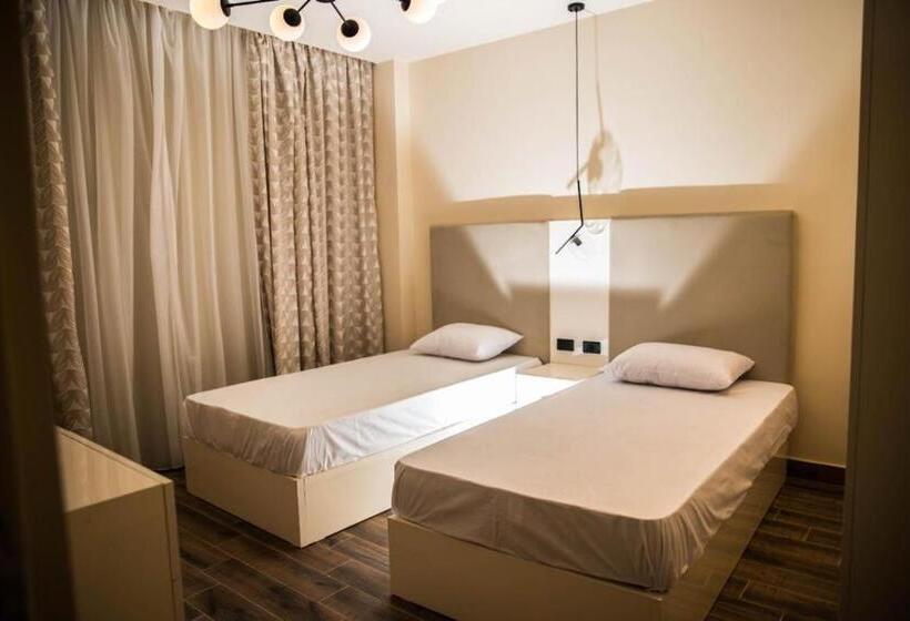 سوئیت با تخت بزرگ, Sunny Lakes Resort , Revira Plus Apartment