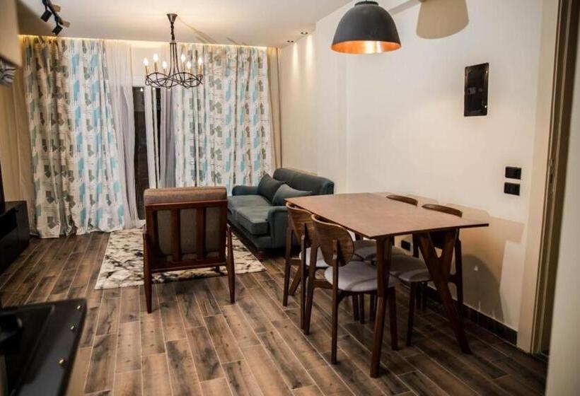 سوئیت با تخت بزرگ, Sunny Lakes Resort , Revira Plus Apartment