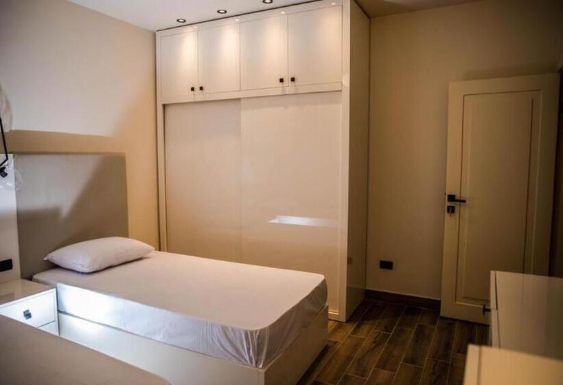 سوئیت با تخت بزرگ, Sunny Lakes Resort , Revira Plus Apartment