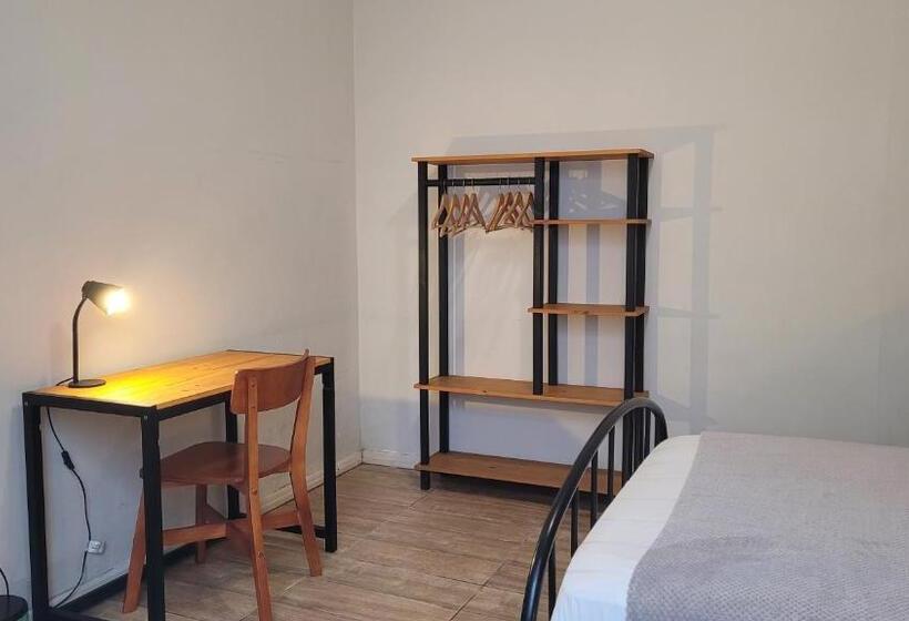 اتاق استاندارد با سرویس بهداشتی مشترک, Chez Zany Boutique Hostel   Santa Teresa