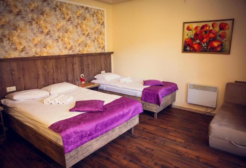Номер Deluxe с Балконом, Grig House Eco Resort