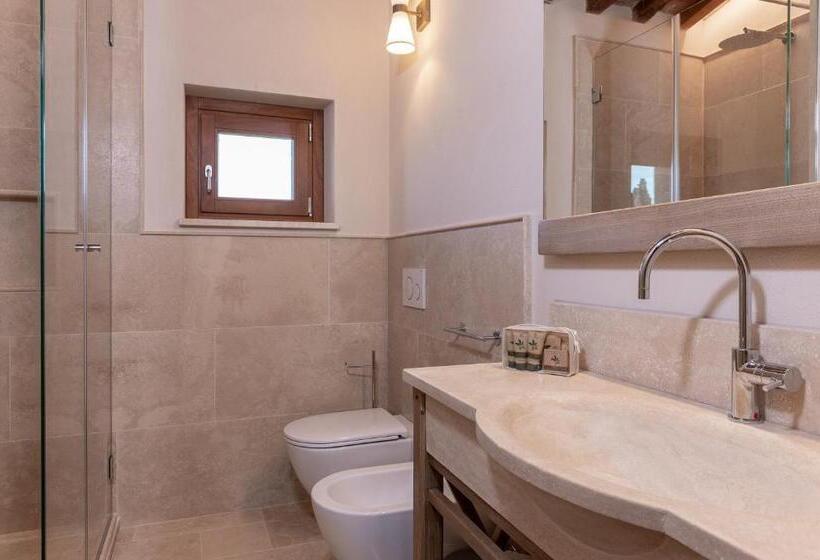 آپارتمان 1 خوابه با بالکن, Relais Lungagnola