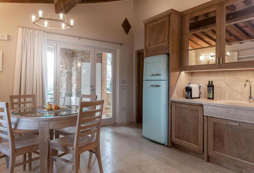 آپارتمان 1 خوابه با بالکن, Relais Lungagnola