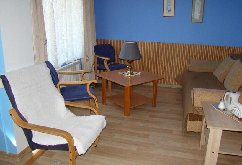 스위트, Guest House Uzhgorod