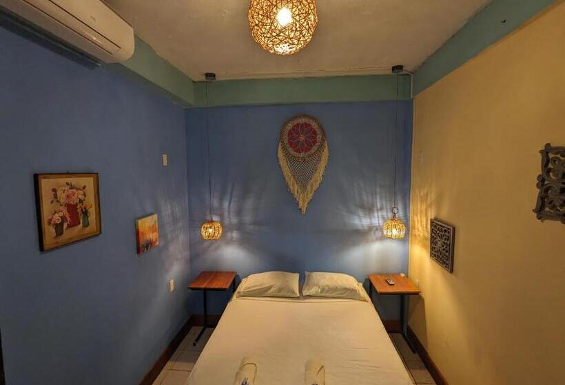 اتاق خانوادگی, Kawoq Hostel