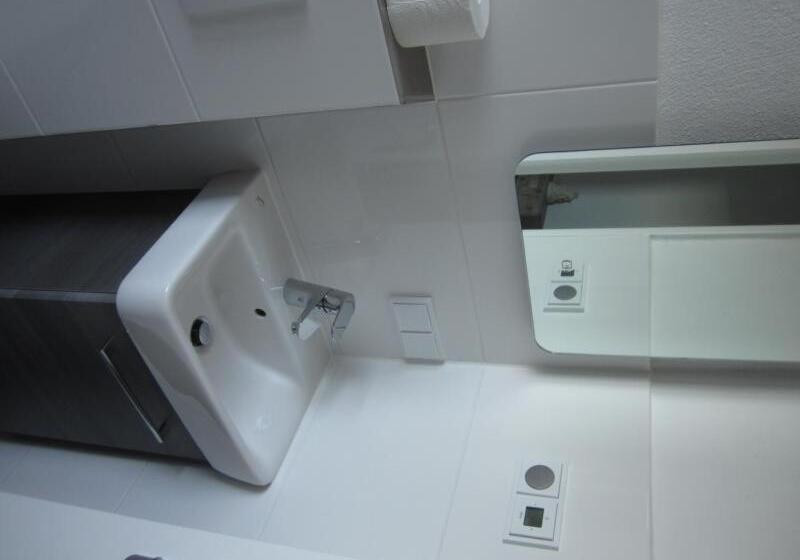 آپارتمان 1 خوابه, Apartm Ca 50 Qm Top Lage