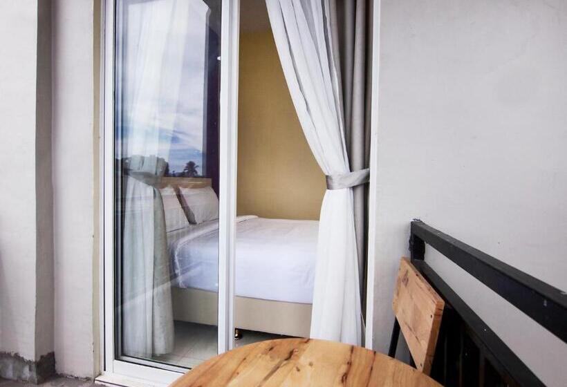 اتاق لوکس با بالکن, Rap Hotel Balige