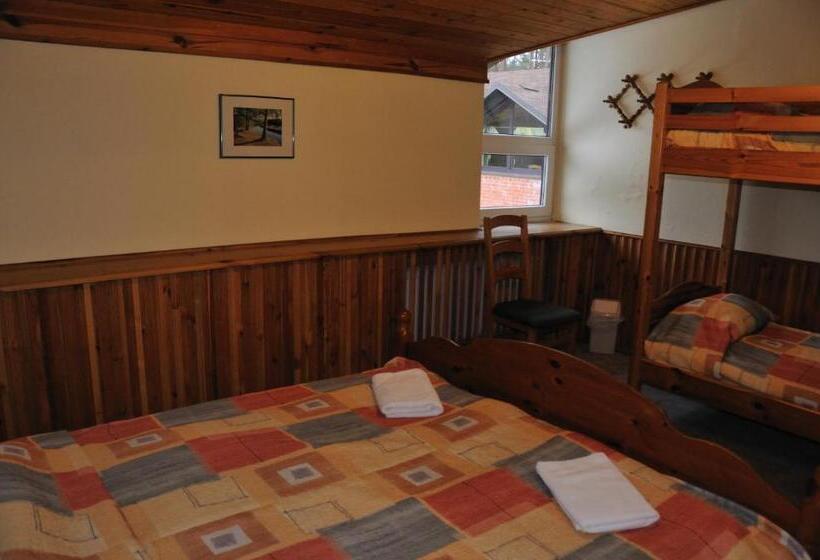 اتاق خانوادگی با سرویس بهداشتی مشترک, Strenči Guesthouse