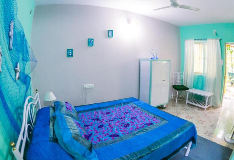 标准工作室, Aparthotel Orange Village