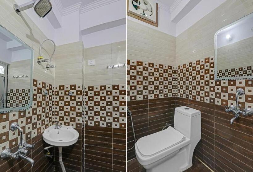 اتاق کلاسیک سه تخته, Oyo Flagship 86660 Hotel Rk Grand