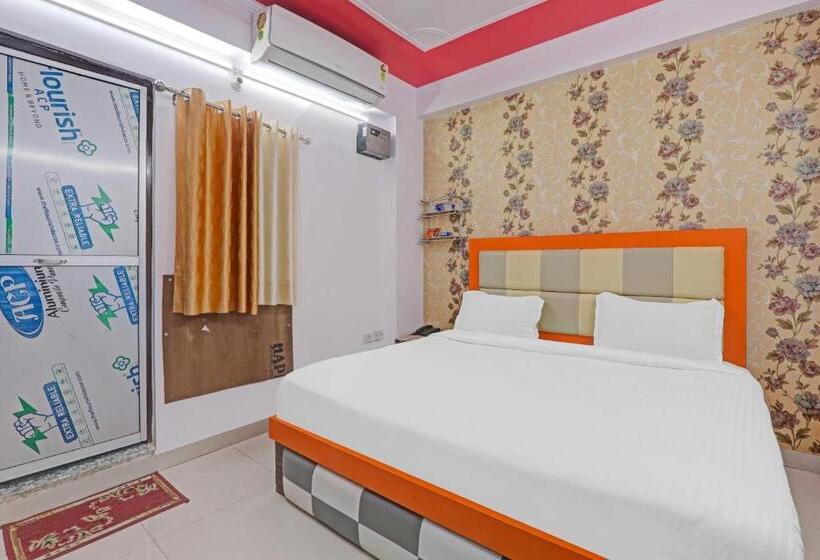 اتاق کلاسیک سه تخته, Oyo Flagship 86660 Hotel Rk Grand