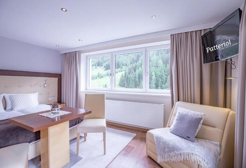 デラックスルーム, Patteriol Apart Hotel Garni