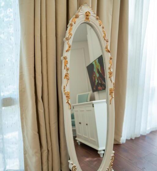 带城市景观的套间, Sol Invictus Boutique Hotel Durres Albania