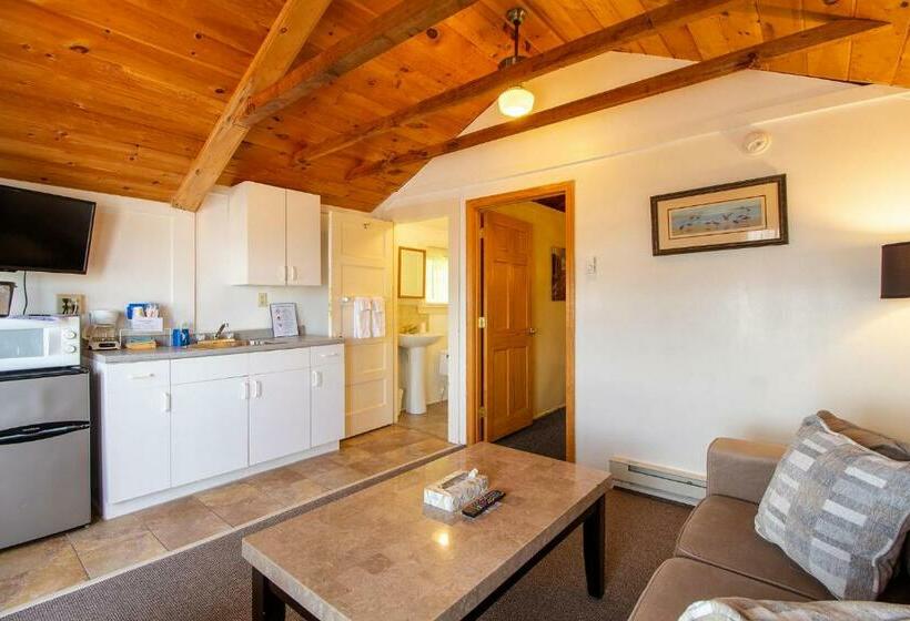 Четырехместный Номер Стандарт, Half Moon Motel & Cottages