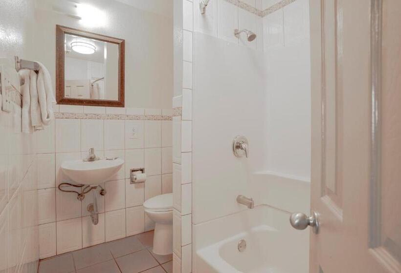 스탠다드 룸 더블 침대 2개, Economy Inn Hollywood