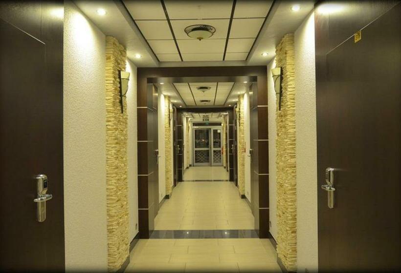 غرفة قياسية فردية, Gościniec Biznesowy