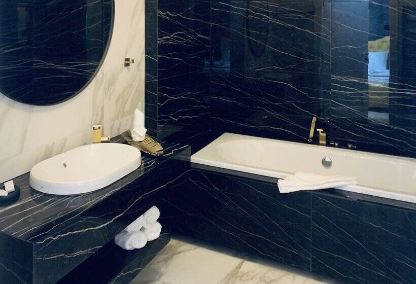 Номер Deluxe, Monte Carlo Boutique