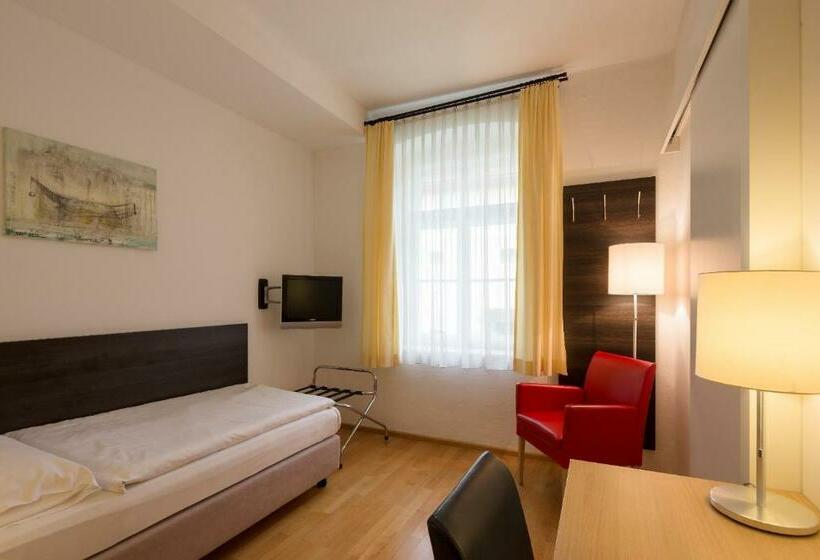 Номер Стандарт, Wesenufer Hotel & Seminarkultur An Der Donau