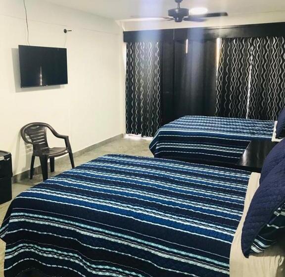 غرفة قياسية, And Suites Cananea