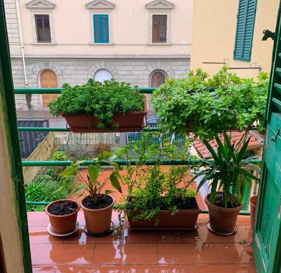 استودیو استاندارد با بالکن, Appartamento Meri, Montecatini Terme