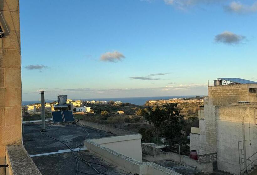 اتاق استاندارد با بالکن, Tal Bir Farmhouse