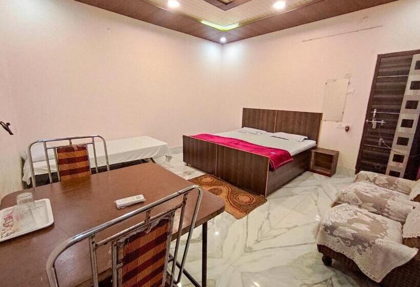Номер Deluxe, Ld Guest House