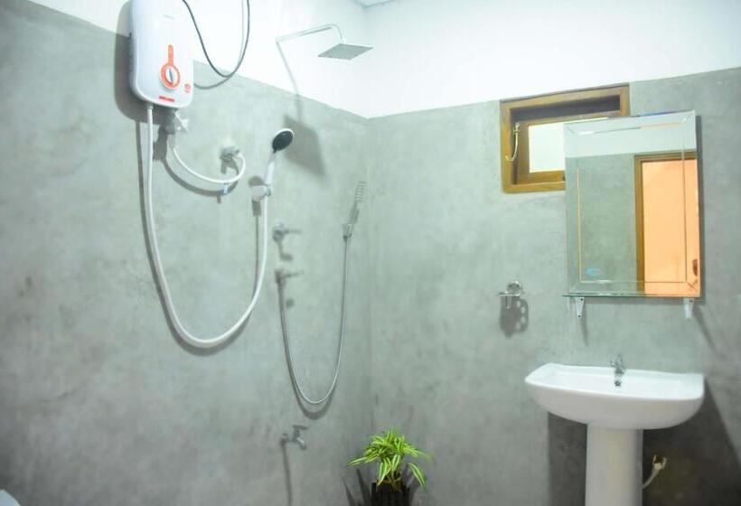 Семейный Номер Вид на Сад, River Place Resort Udawalawa