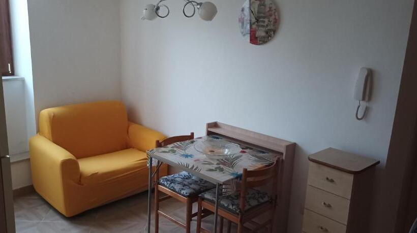 Номер Стандарт, Sapri Holidays