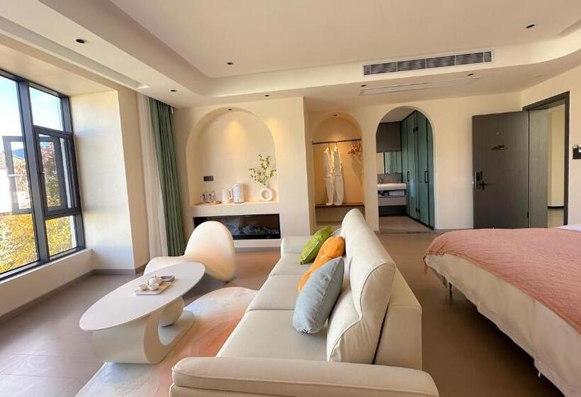 Номер Deluxe Вид на Горы, Lijiang Painted Mountain Cloud House Boutique B&b