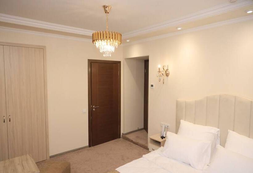 اتاق استاندارد, Delin