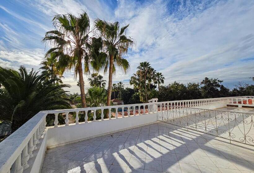 Suíte Vista Piscina, L Hacienda