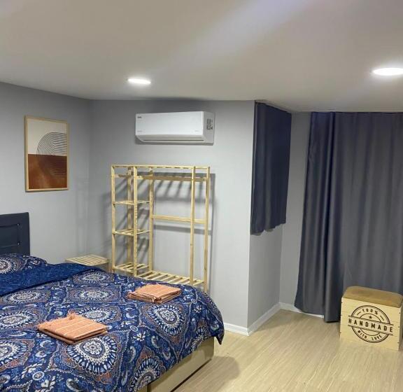 استودیوی استاندارد با چشم‌انداز دریا, Yeldeği̇rmeni̇ Otel