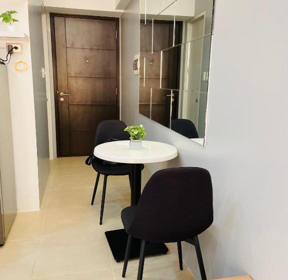 디럭스 스튜디오, City Haven At Avida Riala Towers