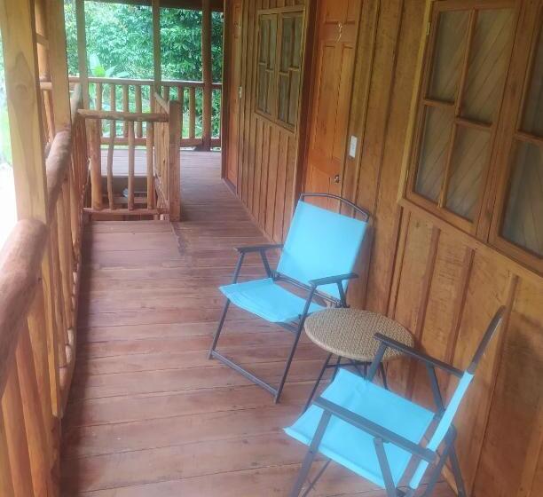 이코노미 룸, Mineral River Eco Village