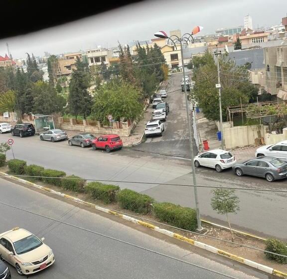 سوییت لوکس, Motel Danzha