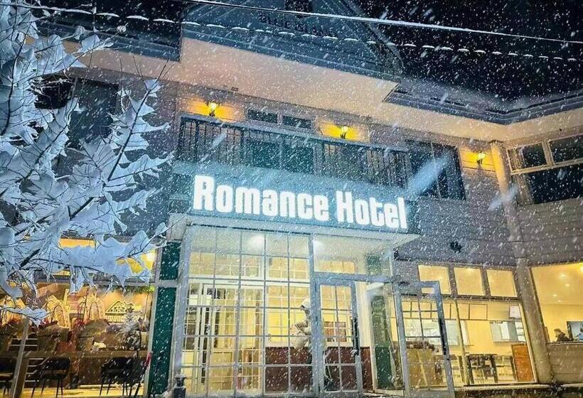 Семейный Номер Вид на Горы, ロマンスホテル（romance Hotel）