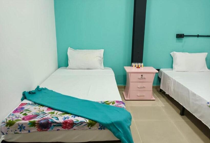 اتاق لوکس, Casa Mango