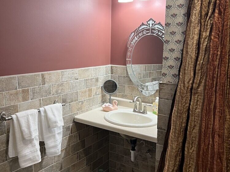 Номер Deluxe, Century Elms Bed And Breakfast