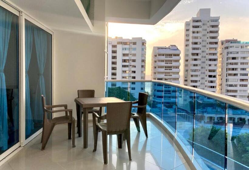 آپارتمان 1 خوابه با چشم‌انداز دریا, Charming 2br Apartment With Terrace In El Laguito