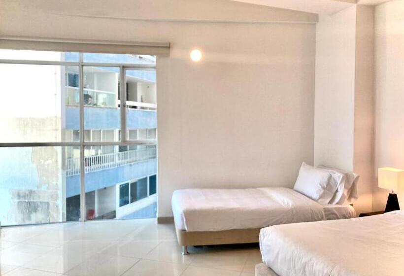 آپارتمان 1 خوابه با چشم‌انداز دریا, Charming 2br Apartment With Terrace In El Laguito