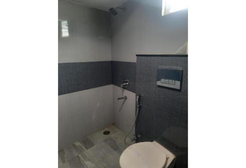 Номер Deluxe, Sharon Residency Madhya Pradesh