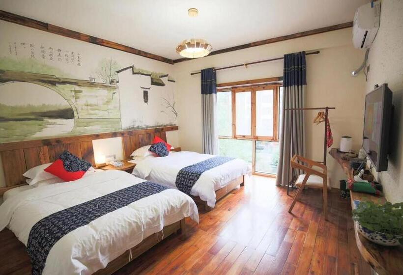 Номер Deluxe, Time Away Inn
