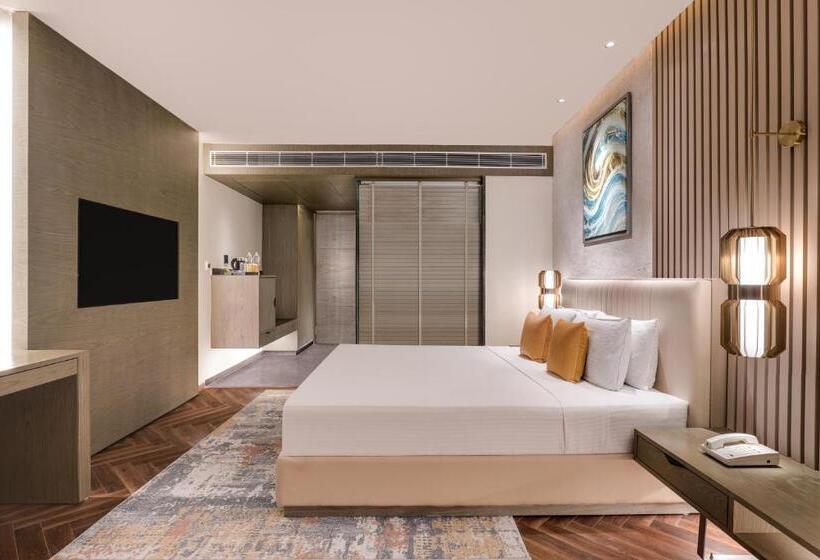 اتاق سوپریور با تخت بزرگ, Lemon Tree Hotel, Hisar